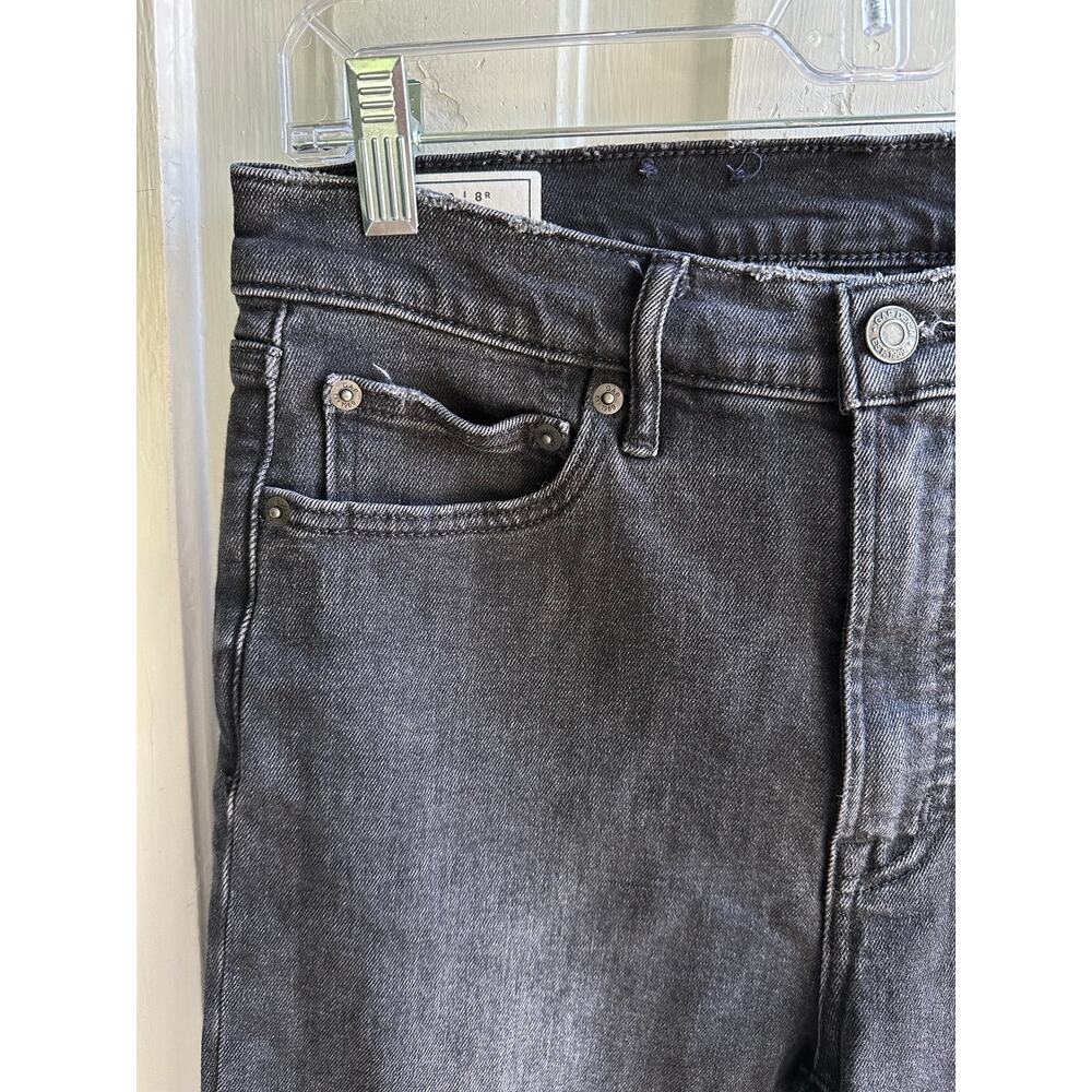 GAP High Rise Flare Jeans – Black Wash – Size 29/8 Regular - Picture 4 of 8